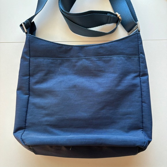 Baggallini Navy Blue Nylon Crossbody Bag With Multiple Pockets - Picture 5 of 7